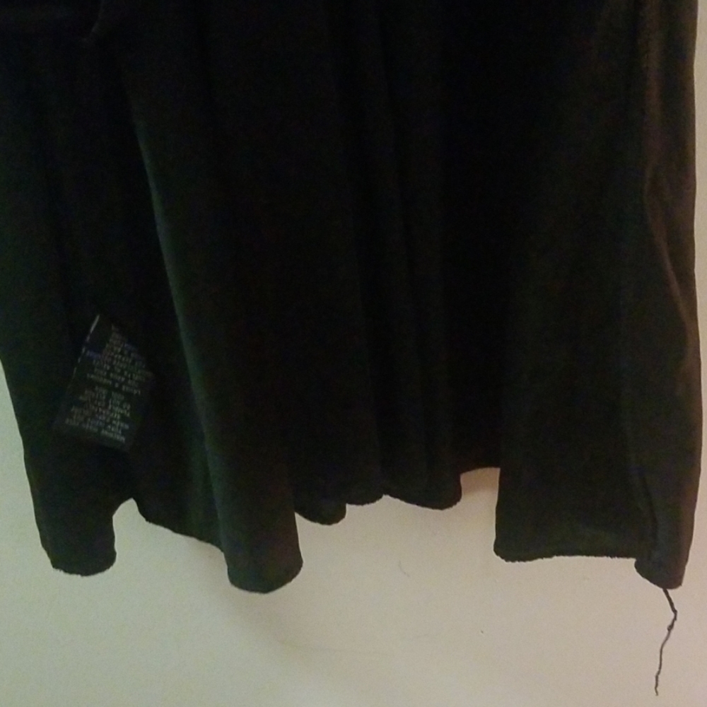 Black Dress - Picture 6 of 7
